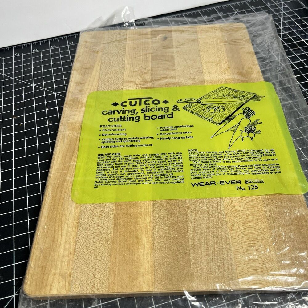 Cutco Cutting Board Wooden 8x14 Double-Sided Vintage Made USA New NOS 1970s Wood